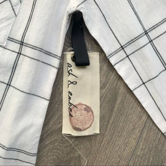 Anthropologie Ash and Ember Button Down Shirt Collared Paid Western Size Small - Picture 10 of 16